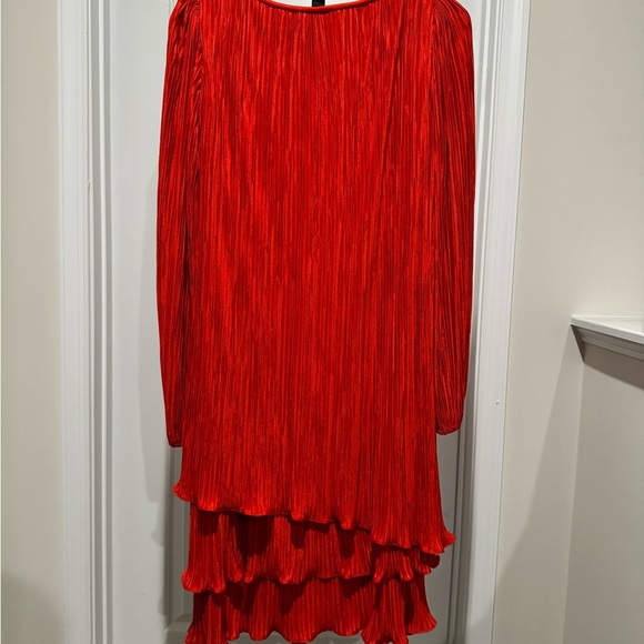 Vintage Lory’s Beautiful red ruffle cocktail or gala midi dress in medium - Picture 3 of 3
